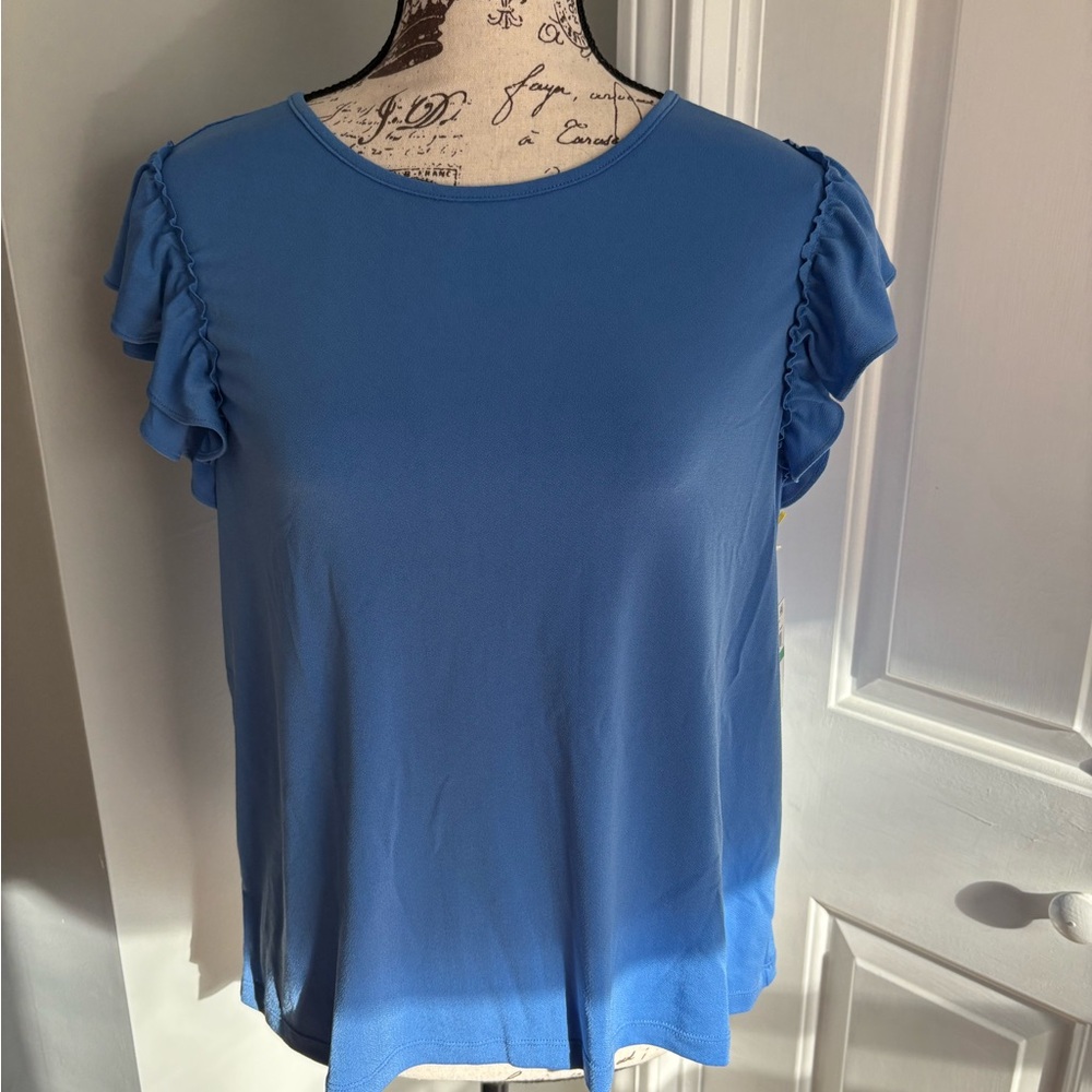 CeCe Blue Flutter Sleeve Ruffled Top